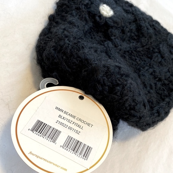 FOURSQUARE Floral Crochet Pom Knit Beanie - Picture 6 of 11